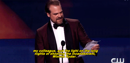 strangerthingscast: David Harbour wins at the 2018 Critics Awards for his role of Chief Jim Hopper a