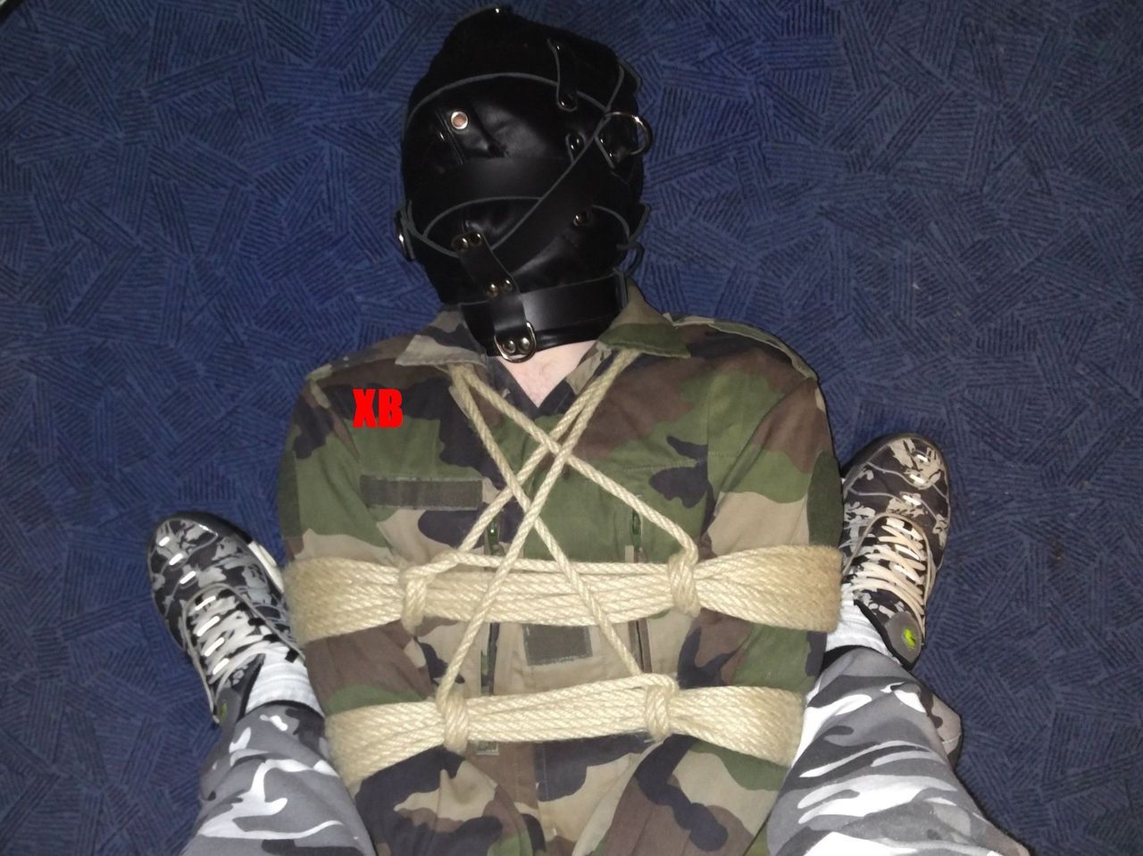 Bondage Steel & Rope