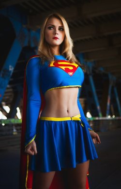 cosplay-paradise:  Captain Irachka as Supergirlcosplayparadise.net