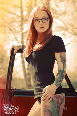 sexyinredhead:  You’ll find more beautiful