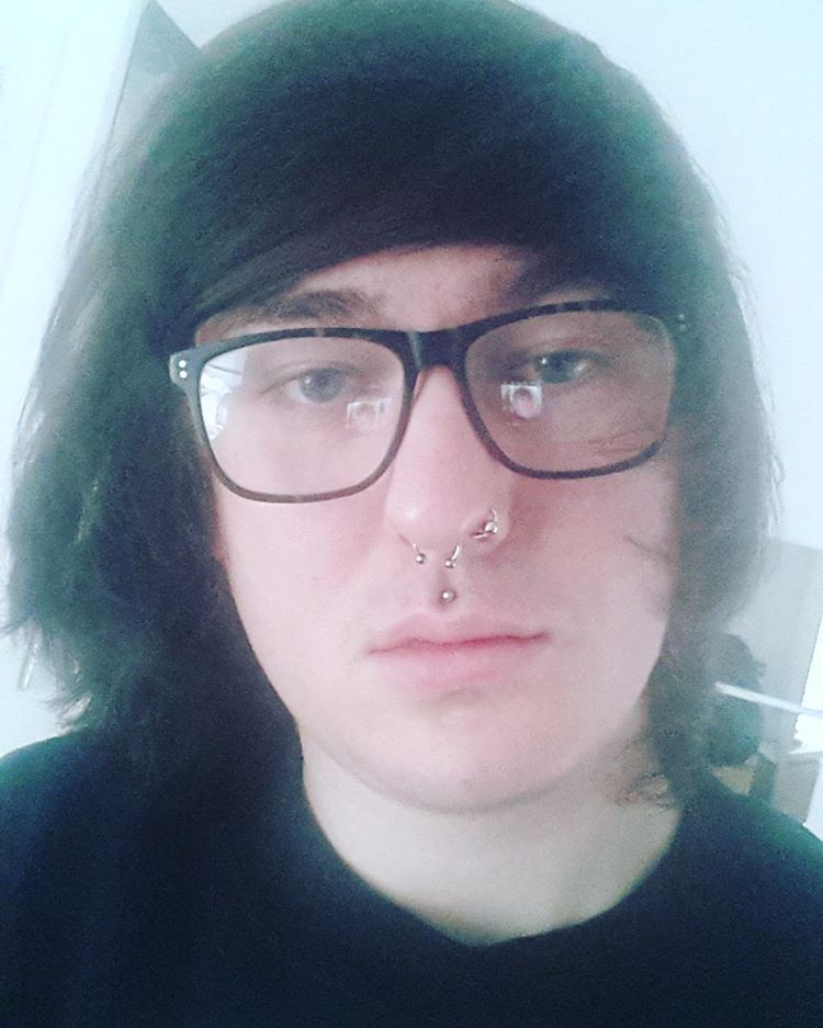 samuelvasnormandy:@jrbx left his glasses in my bag haaaaaaa #selfie #queer #genderqueer