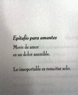 somospandaspordentroyporfuera:  Oh…-Una chica invisible. 