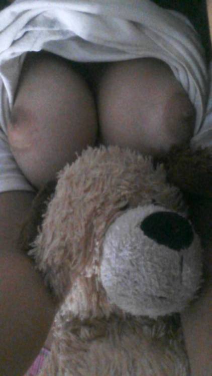 fantasies-and-temptations:Boobs & Teddy Bear ^.^