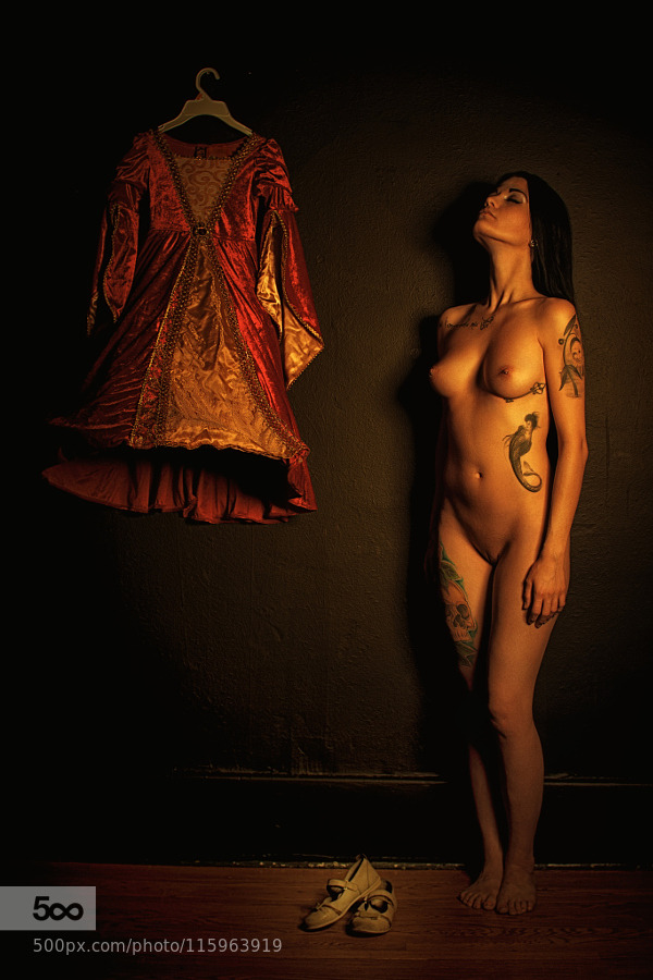 nudeson500px:  Куда уходит детство by Saifr from http://ift.tt/1MsRgMC