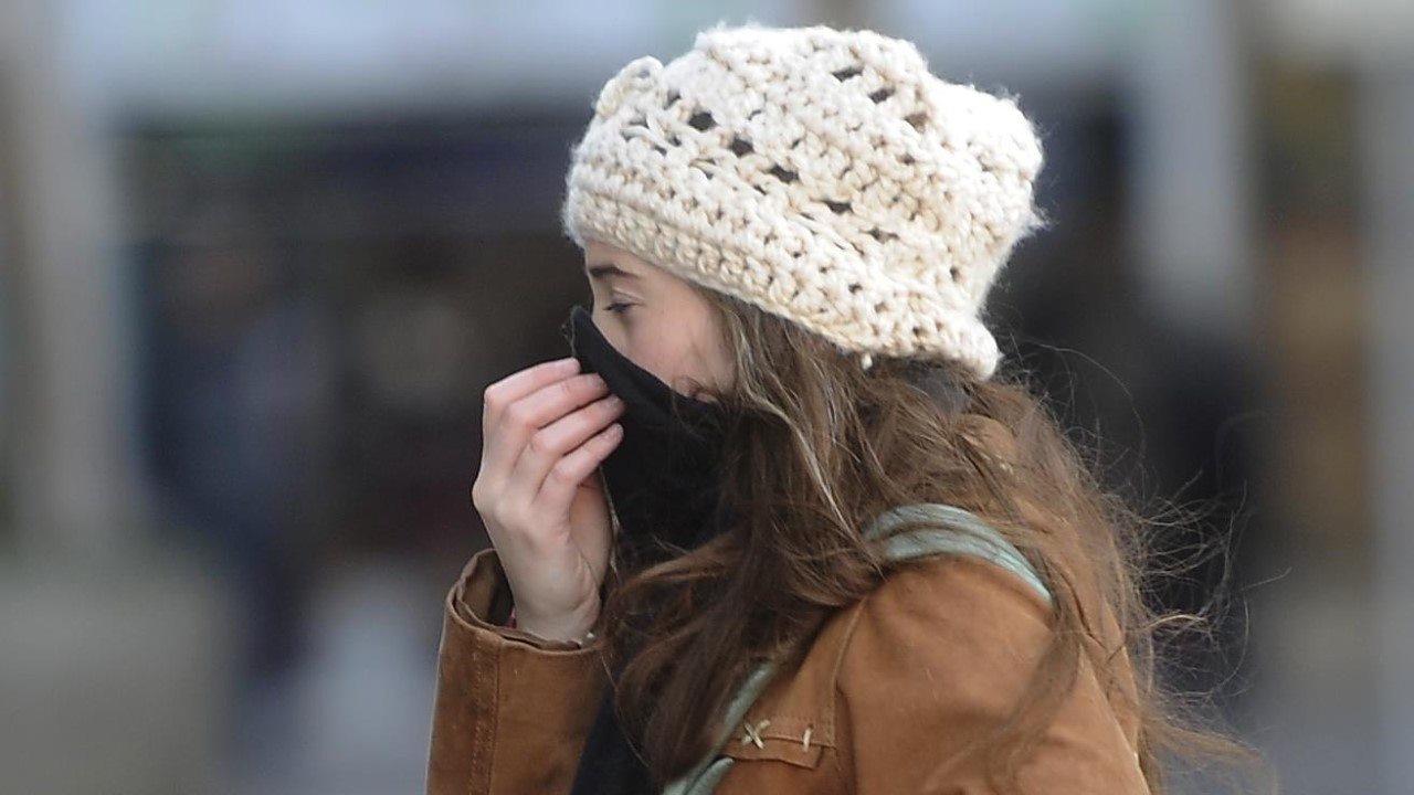 Anticipo del invierno:Jueves muy frío en la Ciudad de Buenos Aires: 0,3 de sensación térmica y máxima de 12 grados. (Alfredo Martínez)