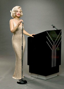 alwaysmarilynmonroe:  The new Marilyn Waxwork in Madame Tussauds Washington D.C. how amazing!? It’s just as good as the Grauman’s 1953 waxwork in Hollywood in my opinion. :]  