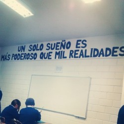 uforgetteablewoman:  oh-ctm-un-flaite:  Nuestra nueva acción poética:3 aguante 2ndo Medio B lml   Exacto!! 