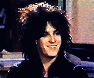 Nikki Sixx Gifs 😫