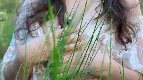 artemis-gg: stills from my video Meadow Maiden available on AmateurPorn or ManyVids 