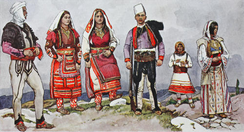 arbenia:Clothes in Albania around the 19th century.