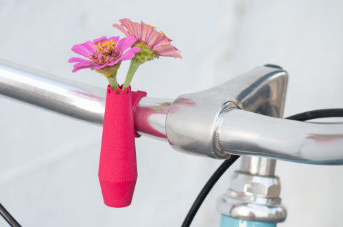 art-tension:Tiny Bicycle Flower Vases Are The Perfect Bike Accessory For Spring               on  Et