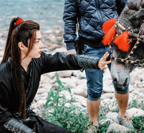 ohsehuns:Xiao Zhan @ The Untamed behind the scene