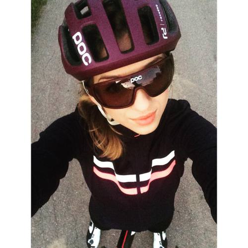  #pocgirl・・・ #babeonthebike #ootd #weridewarsaw #girlbike #girlonbike #girlsonbikes #roadbike #gir