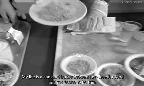 hannemoreels:  Follow my b&w blog with inspirational pictures! Stay strong!♥