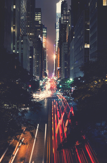 cityneonlights:  ☀ cityneonlights ☀ source: photographer ★