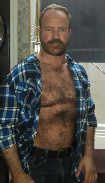 bodybuildingeric on tumblr Furry follower. Show us more please!