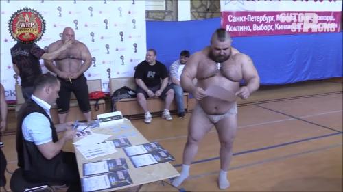 LOVE MUSCLE BEAR