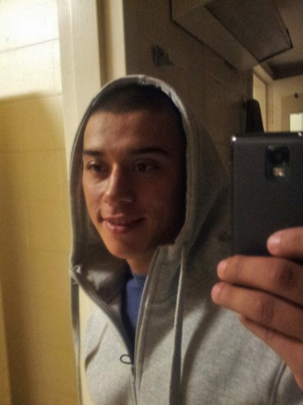thecircumcisedmaleobsession:  21 year old straight Marine stationed in Camp Lejeune,