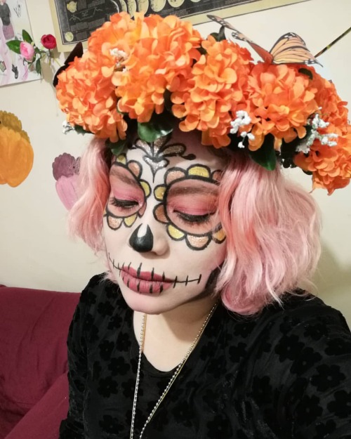 Regresando de una sesión con la hiper talentosa @hildacarmonat ️ . #catrina #diademuertos #mexico #s