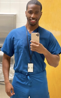 xemsays:xemsays:xemsays:xemsays:xemsays:xemsays:xemsays:BROTHAS standing on the front lines of this COVID-19 pandemic 🏥 👨‍⚕️ 🦠 