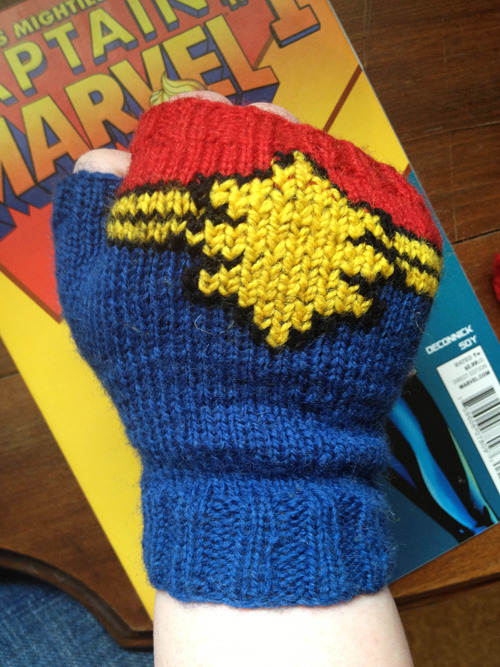 carolcorps:  maratini:  Captain Marvel gloves for flatbear! Designed by me from the bottom up, which is not an experience I want to repeat for a while. They’ve got a few flaws, but overall I’m happy. I felt like a total badass trying these on. Suitable