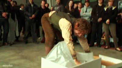 notmydate:  Martin Freeman is given Bilbo’s dressing gown at the end of principal