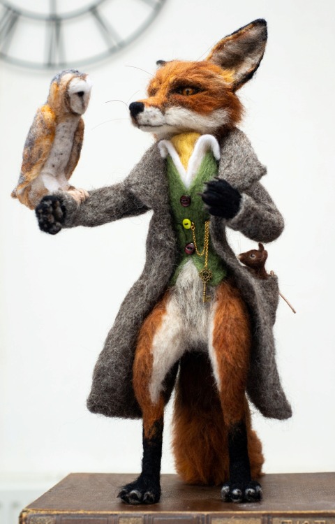 sosuperawesome:  Fox Tales Felting on Etsy