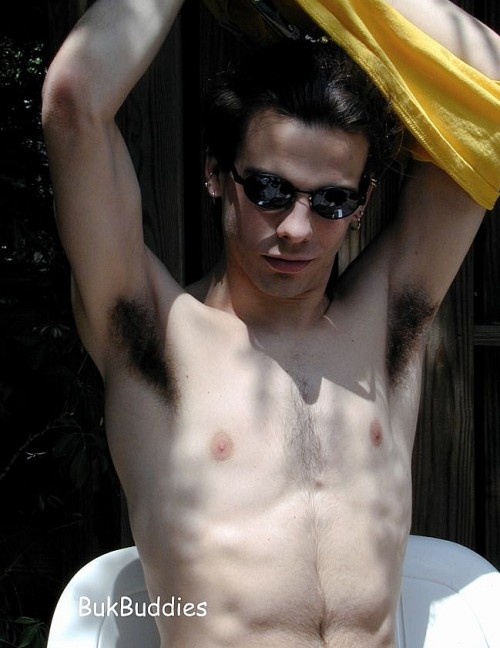 SUVACO DE MACHO - (Armpits)