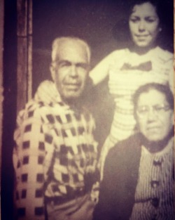 My mother and grandparents. #yahualica #mexicanos #abuelo #abuela