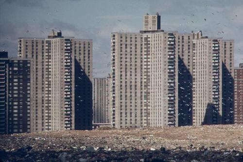 neo-catharsis:  Co-Op City, Bronx, New York, architect Herman J. Jessor, 1970