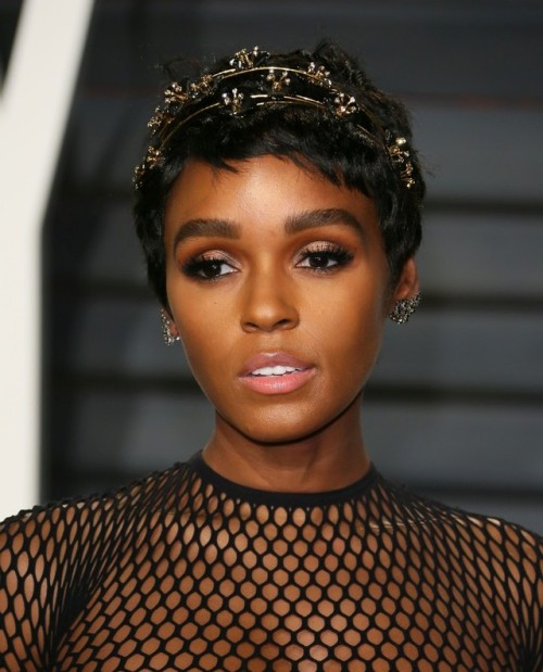 monaedroid:Janelle Monae attends the 2017 Vanity Fair Oscar Party hosted by Graydon Carter at Wallis