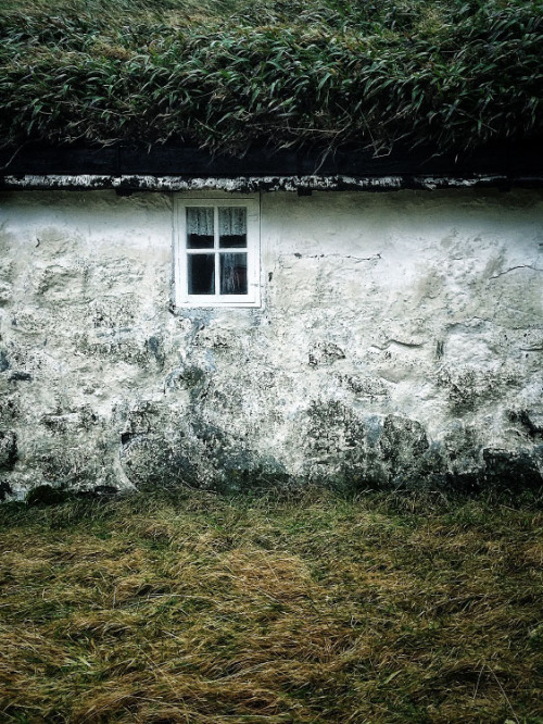 asylum-art:Faroe Islands Photography by Julian Calverleyon BehanceAs part of a Land Rover campaign, Julian Calverley spent few days on Faroe Islands and captured images of its breathtaking, dark and mysterious landscapes with an Iphone. A wonderful nature