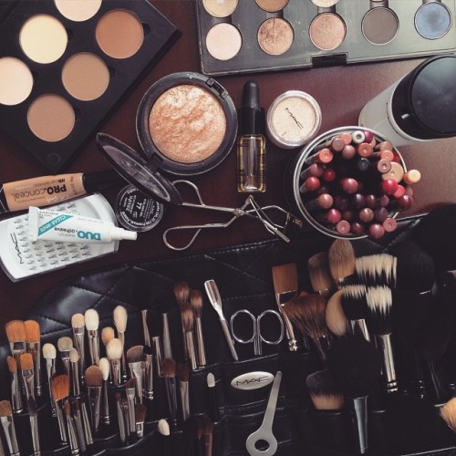 goaldiggerbaby:lushfloura:br0nzed-beauty:Follow br0nzed-beauty for more luxuryIG sharon.mua ♥ rosy ♥