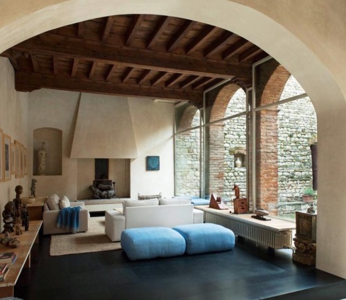 blueberrymodern:Torre di Sopra - Bruno Sacchi’s Medieval Tower in Florence, Italy - house and 