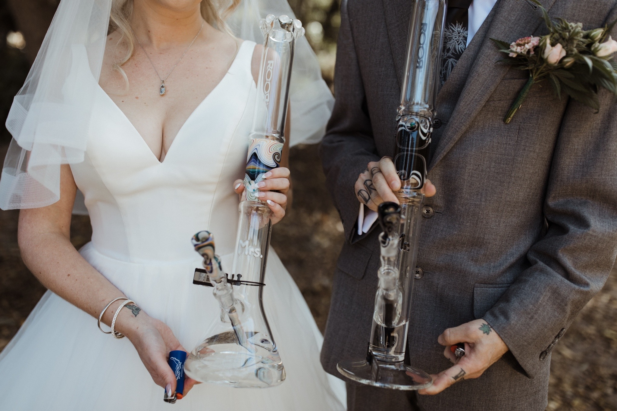 coralreefer420:It’s true, we got married. porn pictures