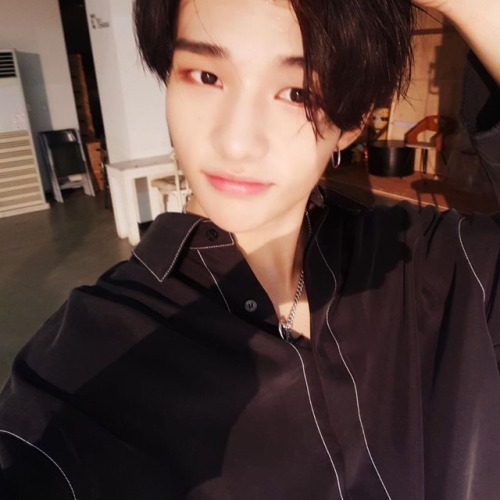 straykidsupdate - realstraykids - 깜짝 선물이었지롱 열심히 준비한 보람이...