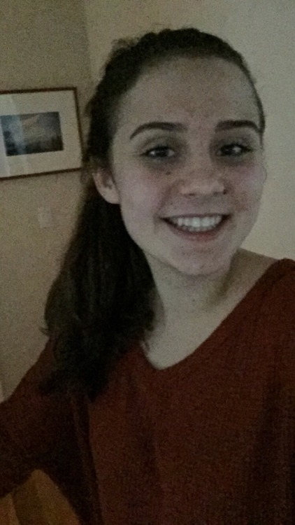 super low quality selfies but I got my braces off and my teeth are FREE