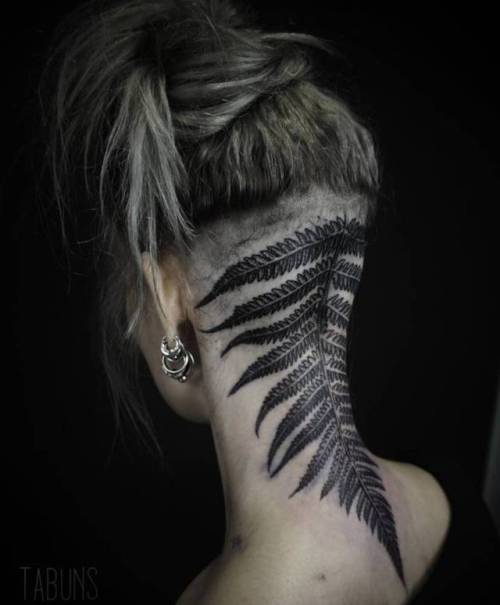 Woman Gets A Blacked Out Neck Tattoo  Says Shes Having An Identity  Crisis After Not Liking How It Turned Out  YourTango
