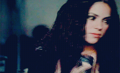 aruxxh:  Seguir amándote es inevitable ♪ 