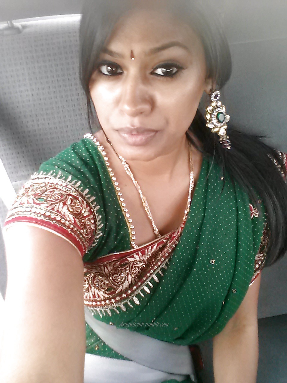 desigirlsclub:  Leena vijaya  U have contact number