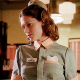 harryspotters:angie martinelli in every episode:1.01 now is not the end
