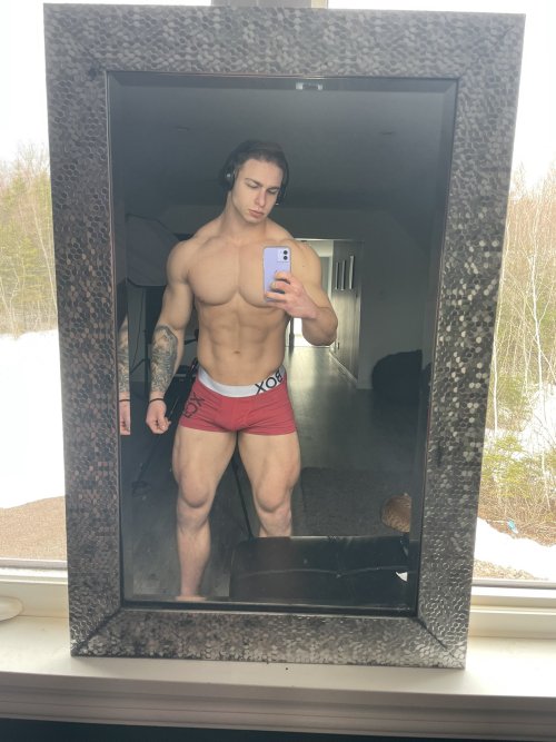 abalus:Matt Luscious