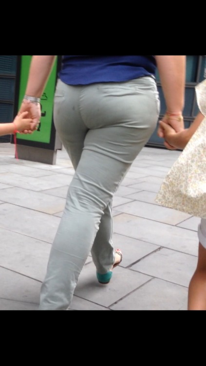 Candid - MILF P.A.W.G. in tight chinos (EC2)