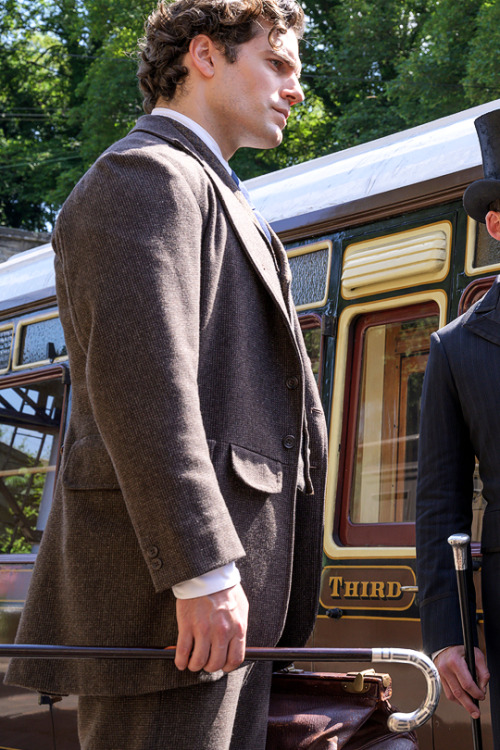 henrycavilledits:HENRY CAVILL as Sherlock Holmes in Enola Holmes (2020)