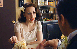 Rachel Brosnahan As Midge Maisel In The Marvelous Mrs. Maisel