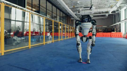r/Damnthatsinteresting - Boston Dynamics keep outdoing themselves