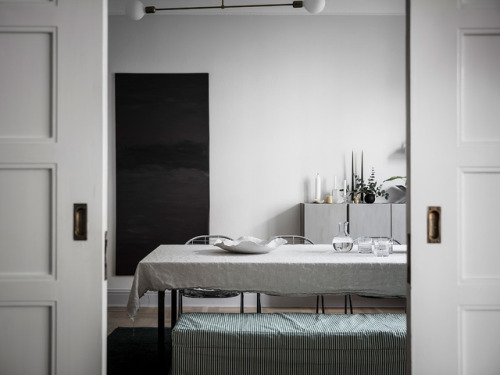 Minimalistic Scandinavian Apartment | Goteborg, SwedenLayout:(Source: entrancemakleri.se (Aschebergs