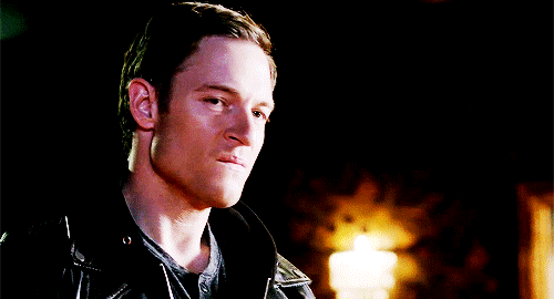 yourbuckystars: The real star of 09x22: Gadreel’s jaw line