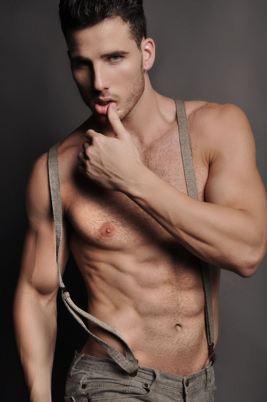 rawbeautyexpress:  Rocky Buttery by Carlos Velez Photography http://rawbeautyexpress.tumblr.com/