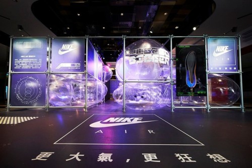 y2kaestheticinstitute:Nike Air Max – Throwback Future Pack Pop-Up Shop (2019)March 21, 2019Sanchong,